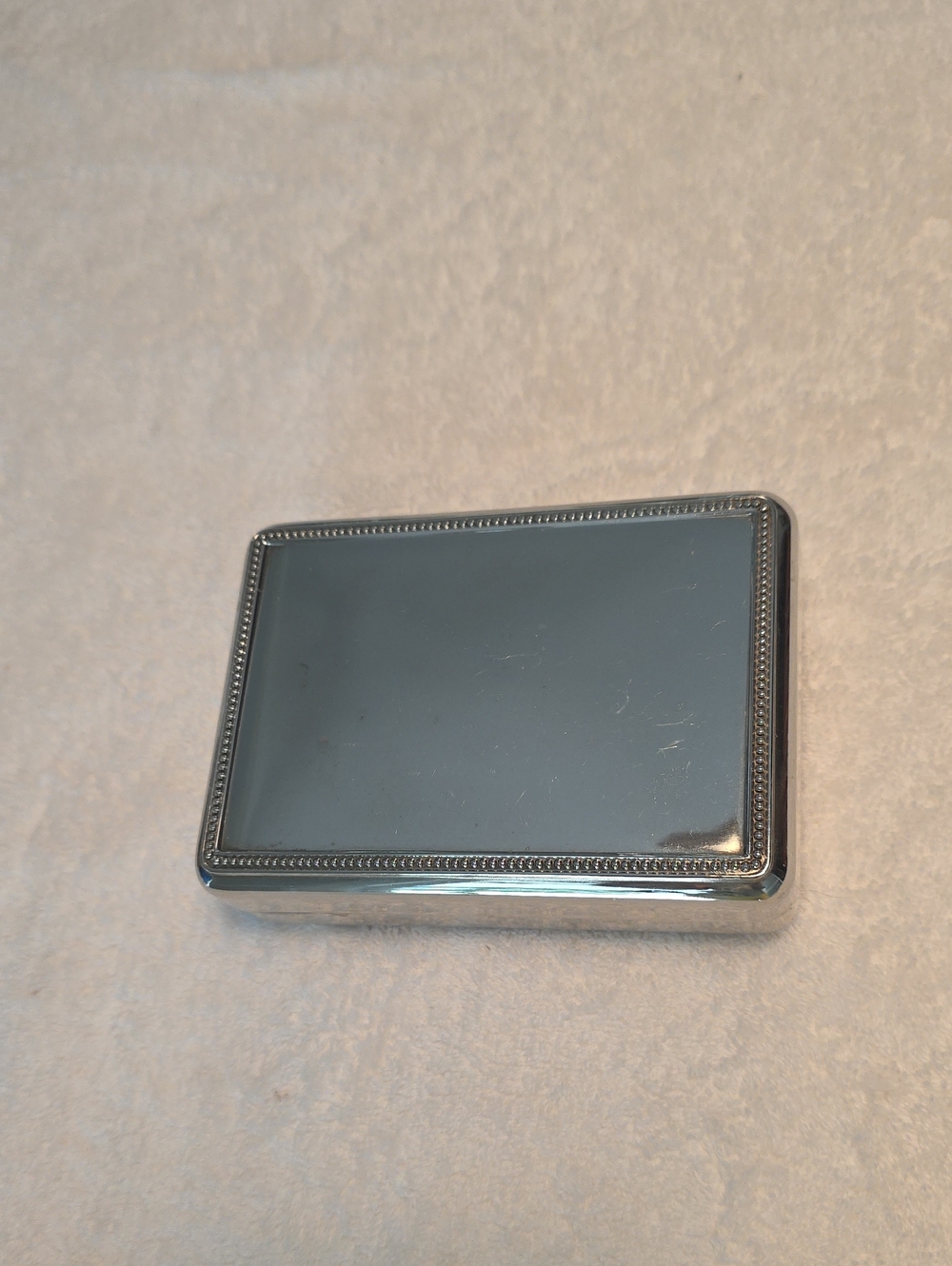 Vintage Rectangular Silver Lined Compact Case - Mirrored Top